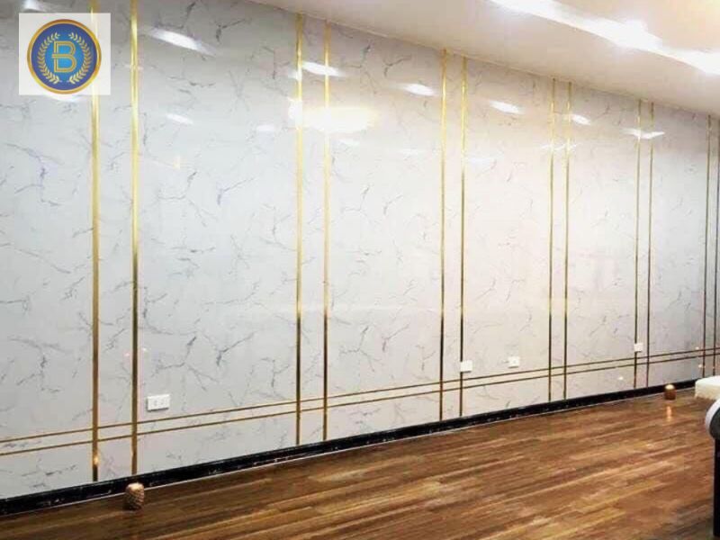 Công trình Tấm ốp lên tường hoàn thiện cho khách tại Dĩ An Công trình Tấm ốp lên tường hoàn thiện cho khách tại Dĩ An