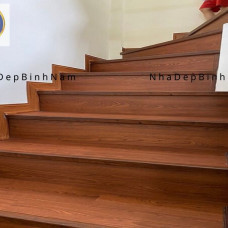 Mặt bậc cầu thang nhựa chất lượng tại Thủ Đức